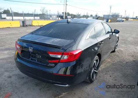 2022 Honda Accord Hybrid Sport z USA, uszkodzony, nr VIN 1HGCV3F20NA014010